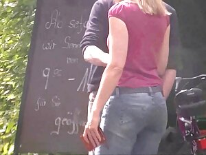 母は近親相姦のために彼女の娘を誘惑する  ...