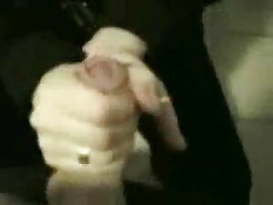 ポルノの三つの経験豊富な女性と男はクール ...