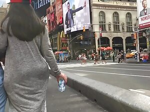 女の子吸い大きなコックと剃毛膣を与える  ...