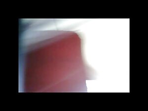 ロシアの学生は断固として友人にフェラチオ ...